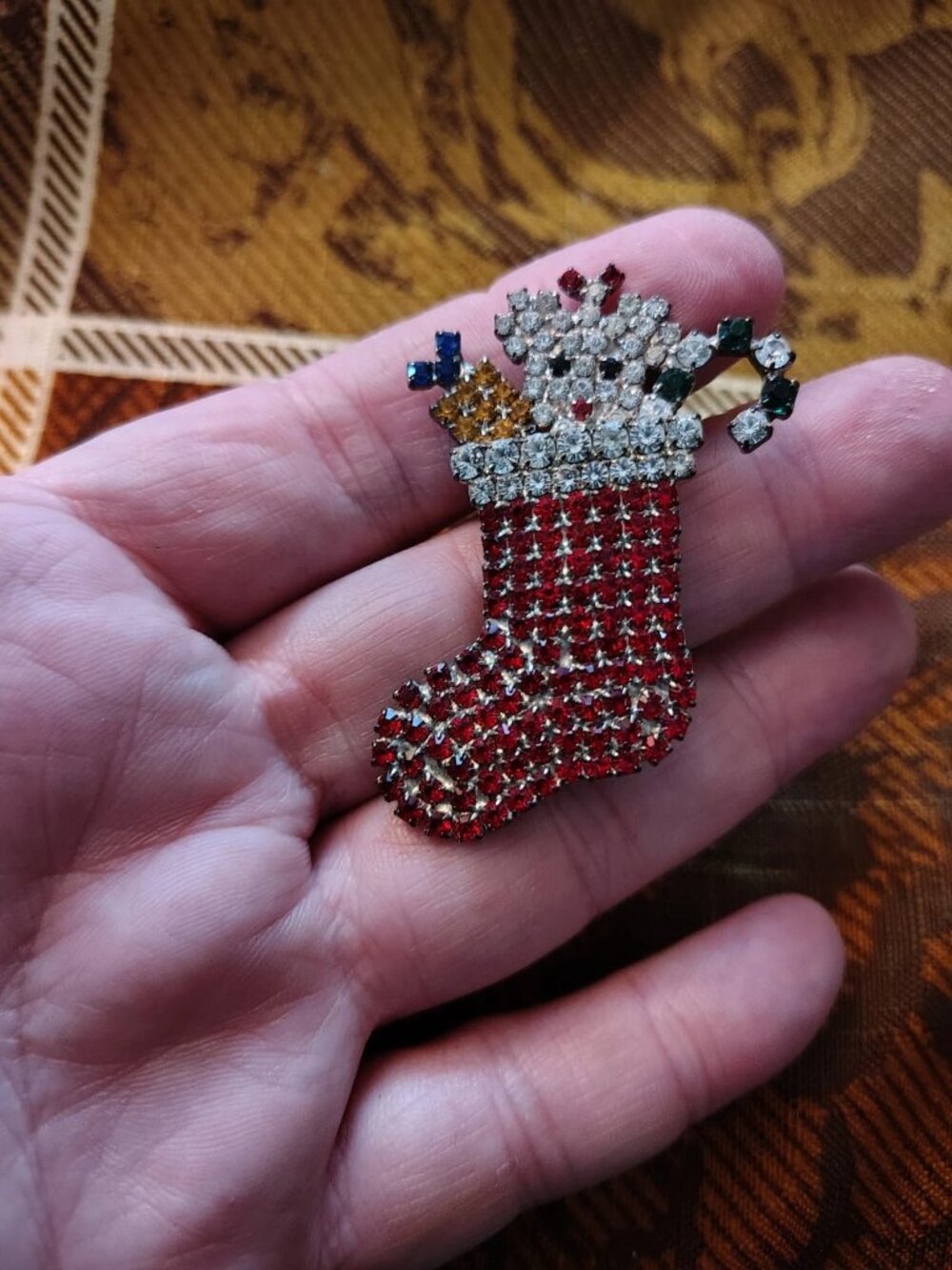 Christmas pin